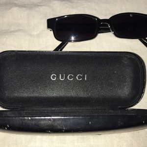 100% authentic Gucci sunglasses. Unisex